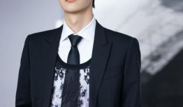 吃瓜爆料王一博恋情,甜蜜互动引粉丝热议